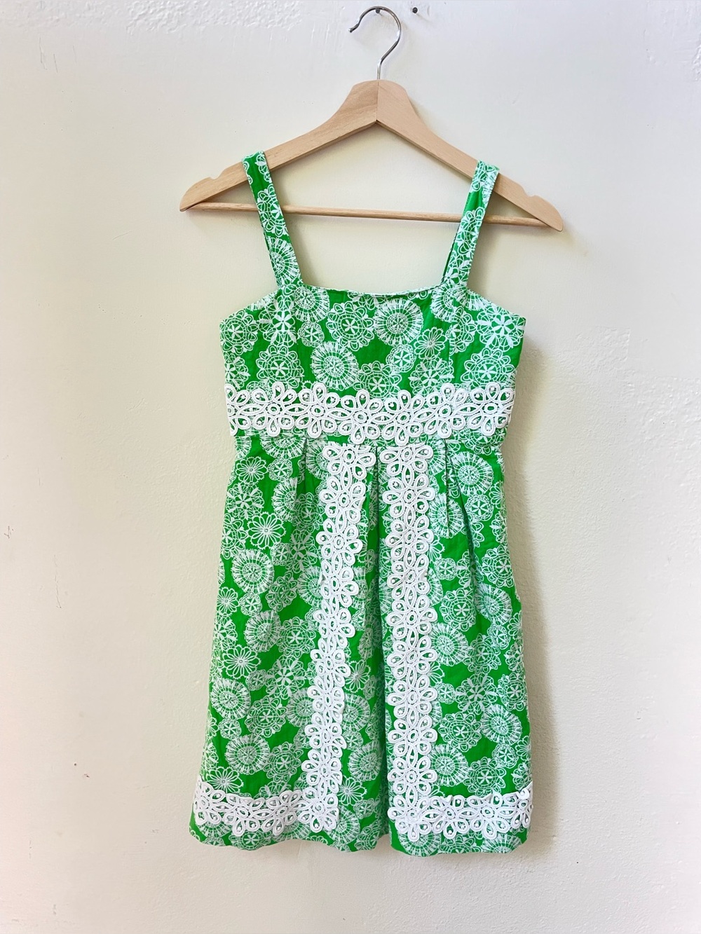 Lilly Pulitzer Girls Green White Floral Sundress Heavy Lace Trim Panel Size 14